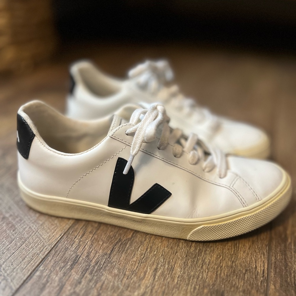 Women’s Veja Shoes